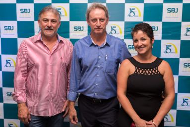 Evento de 15 Anos: SBJ Construtora & Incorporadora comemora com show de Vitor Kley e inaugura nova sede administrativa