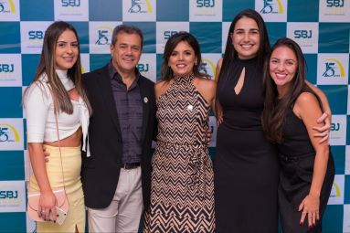 Evento de 15 Anos: SBJ Construtora & Incorporadora comemora com show de Vitor Kley e inaugura nova sede administrativa